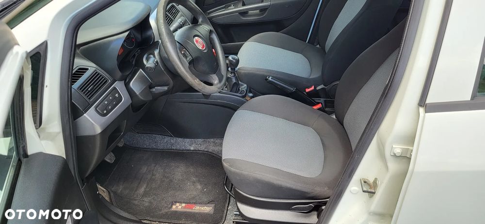 Fiat Grande Punto 1.2 8V - 14