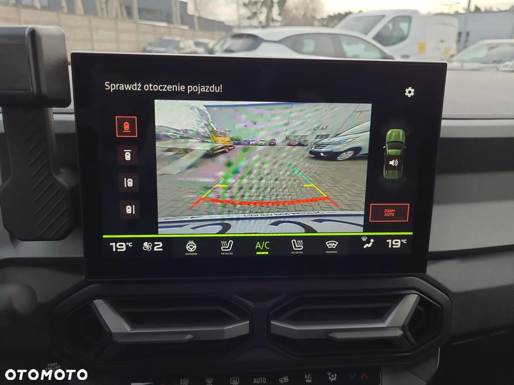 Dacia Bigster 1.8 Full Hybrid 155 Journey MMT - 21