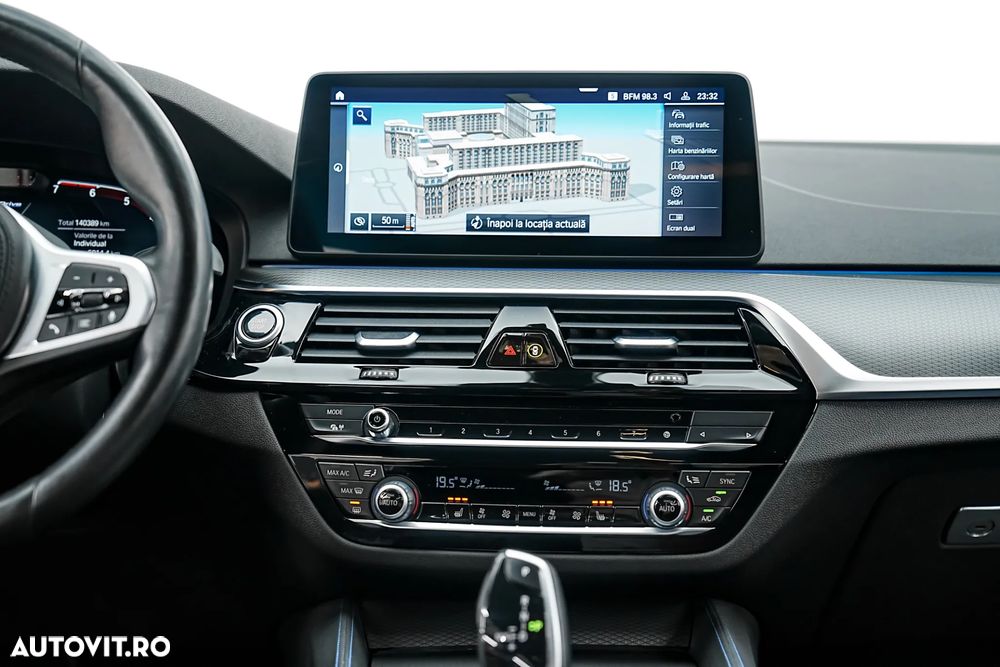 BMW Seria 5 530e Aut. M Sport Edition - 34