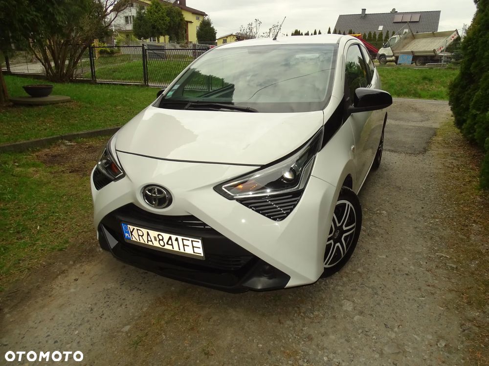 Toyota Aygo x-play - 2