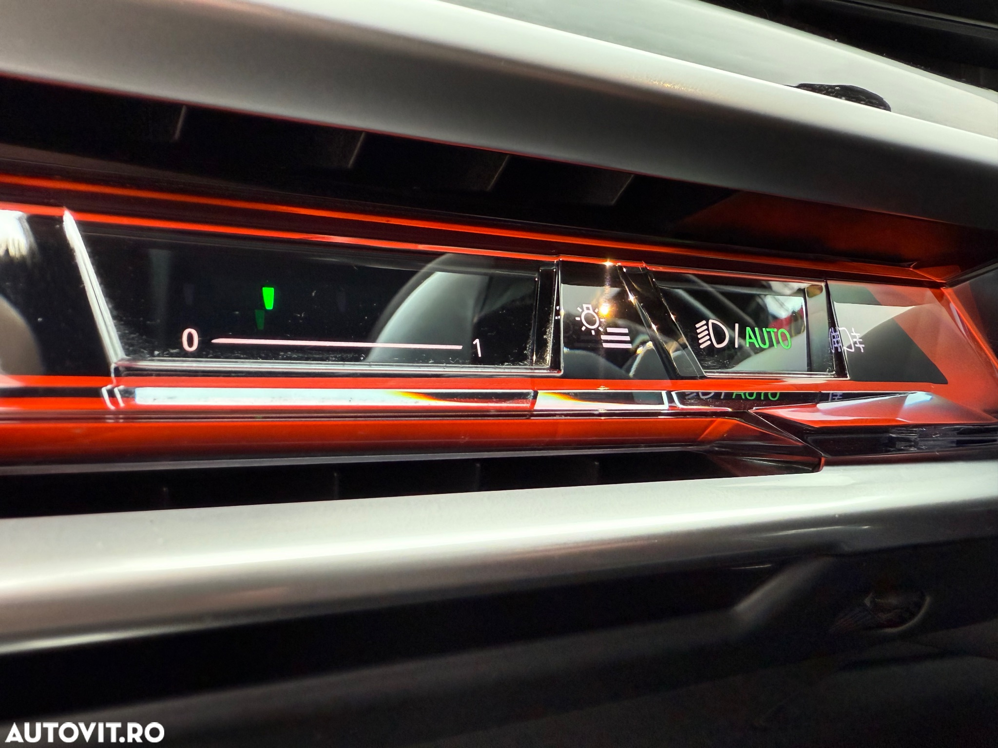 BMW Seria 7 740d xDrive MHEV - 19