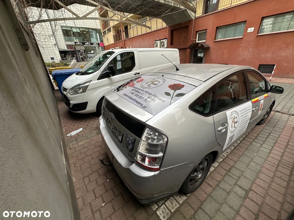 Toyota Prius 1.5 VVT-i Sol - 8