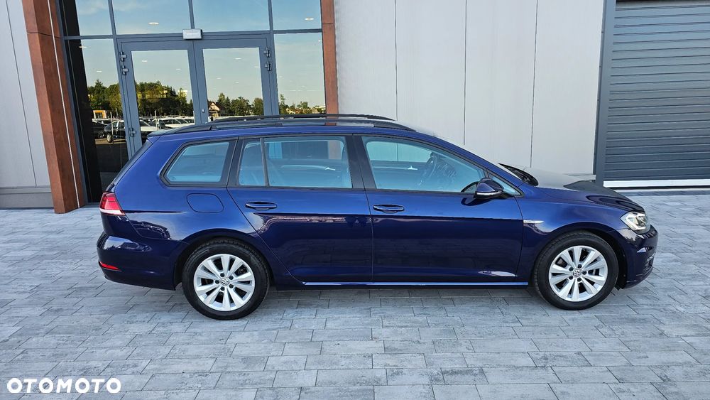 Volkswagen Golf 1.5 TSI BMT Comfortline - 25