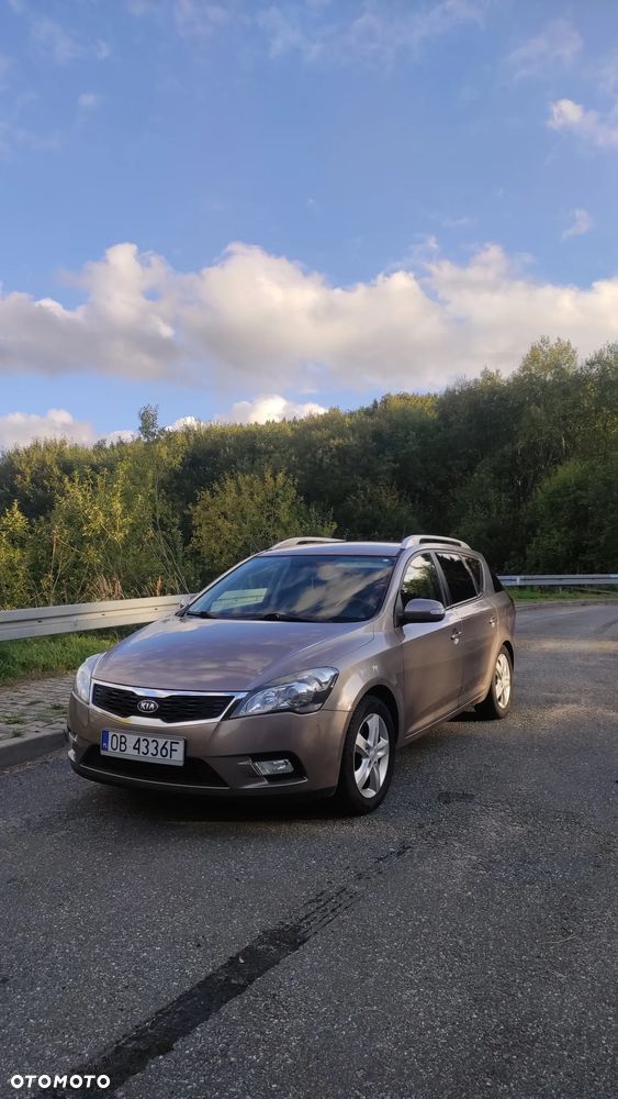 Kia Ceed 1.6 Crdi Optimum + - 21