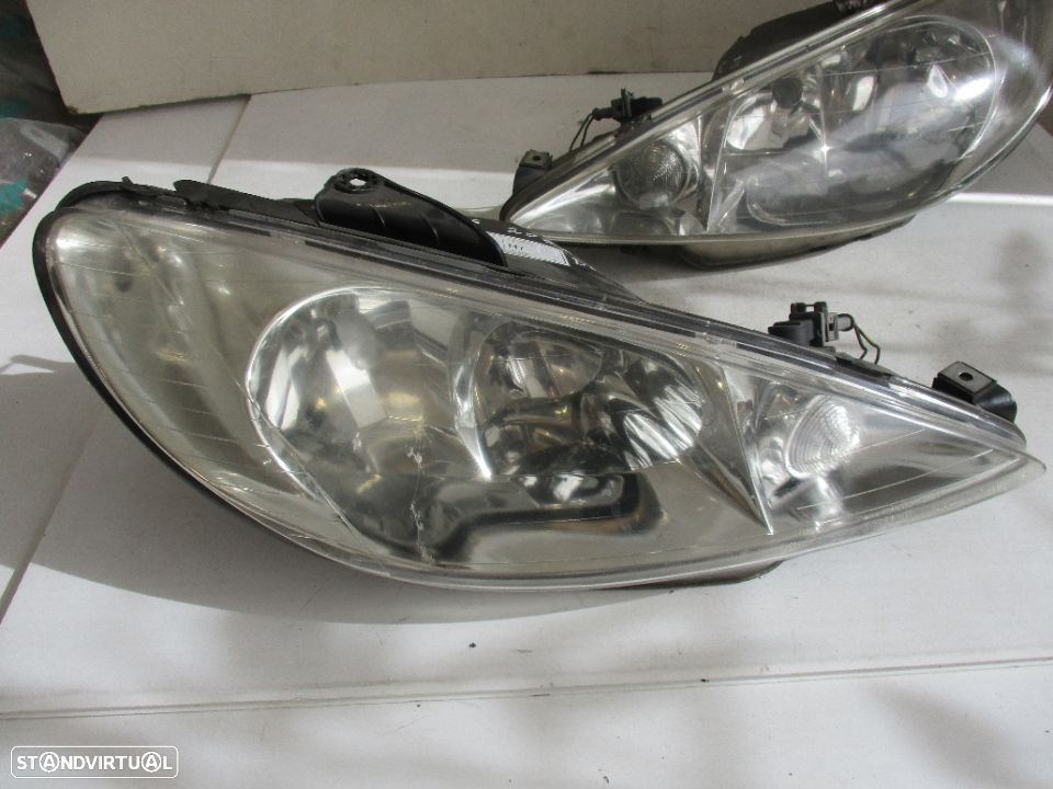 Farol Optica Peugeot 206 2004 - 3