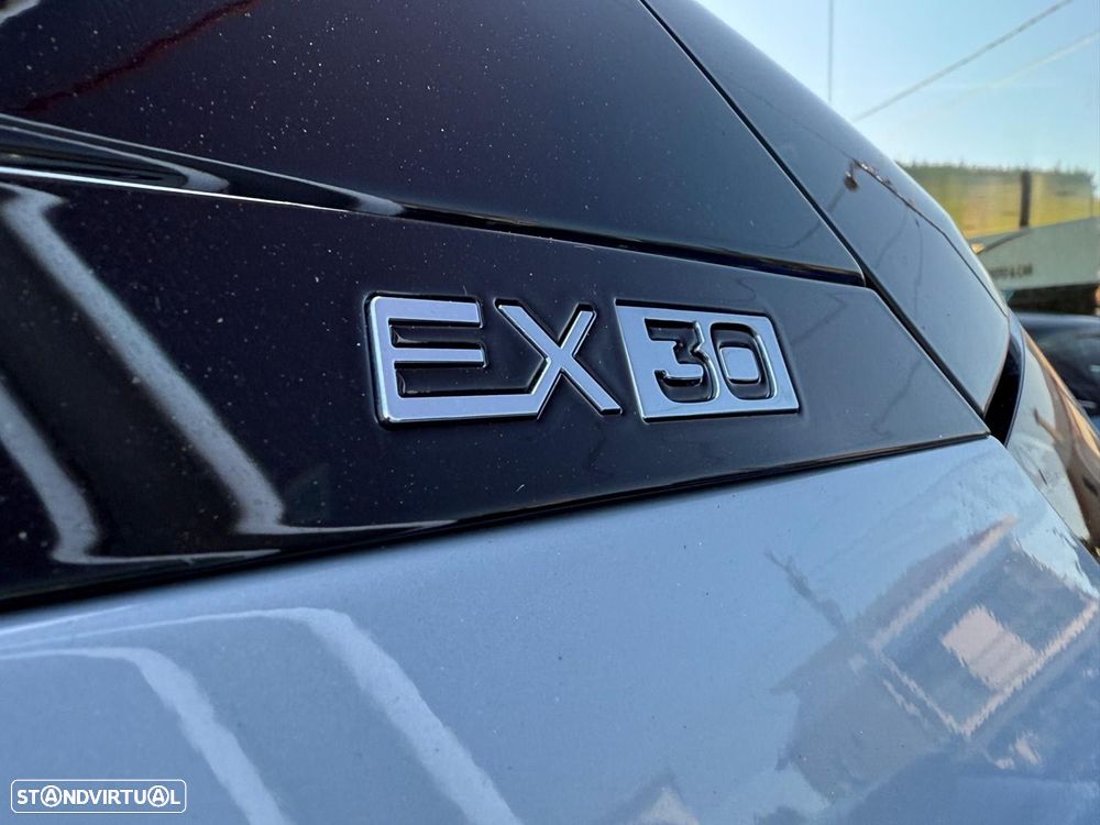 Volvo EX30 51 kWh Single Motor Core - 10