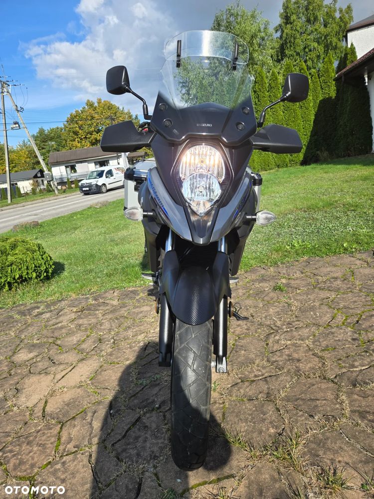 Suzuki V-STROM - 20