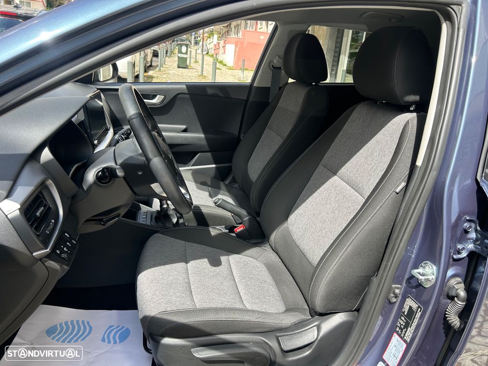 Kia Stonic 1.2 Move - 11