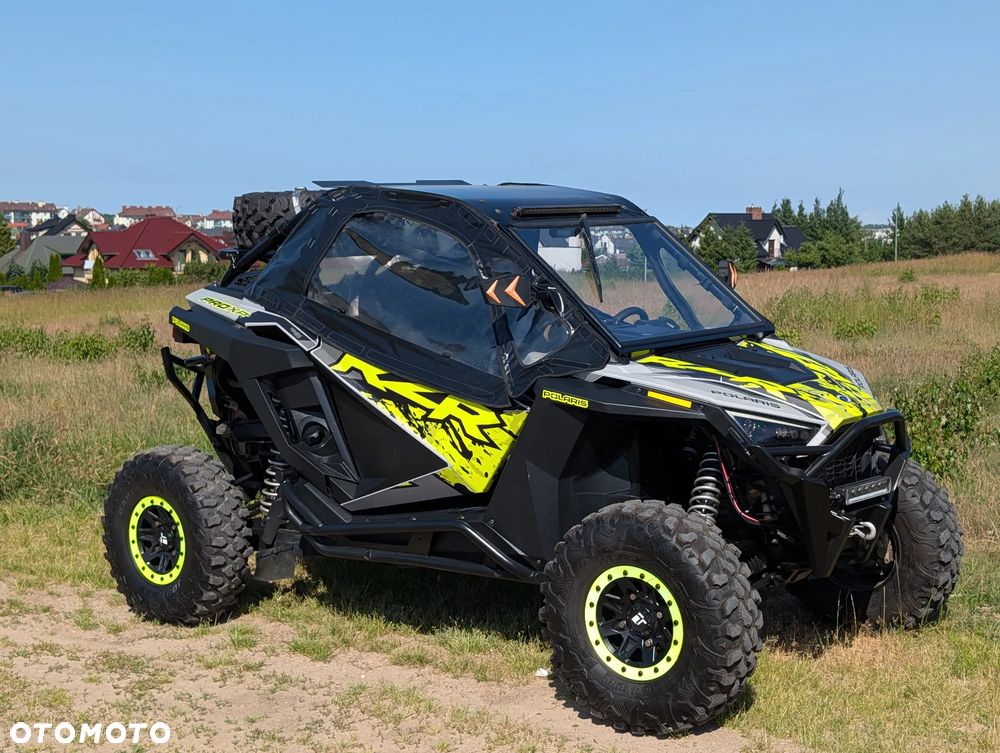 Polaris RZR - 10