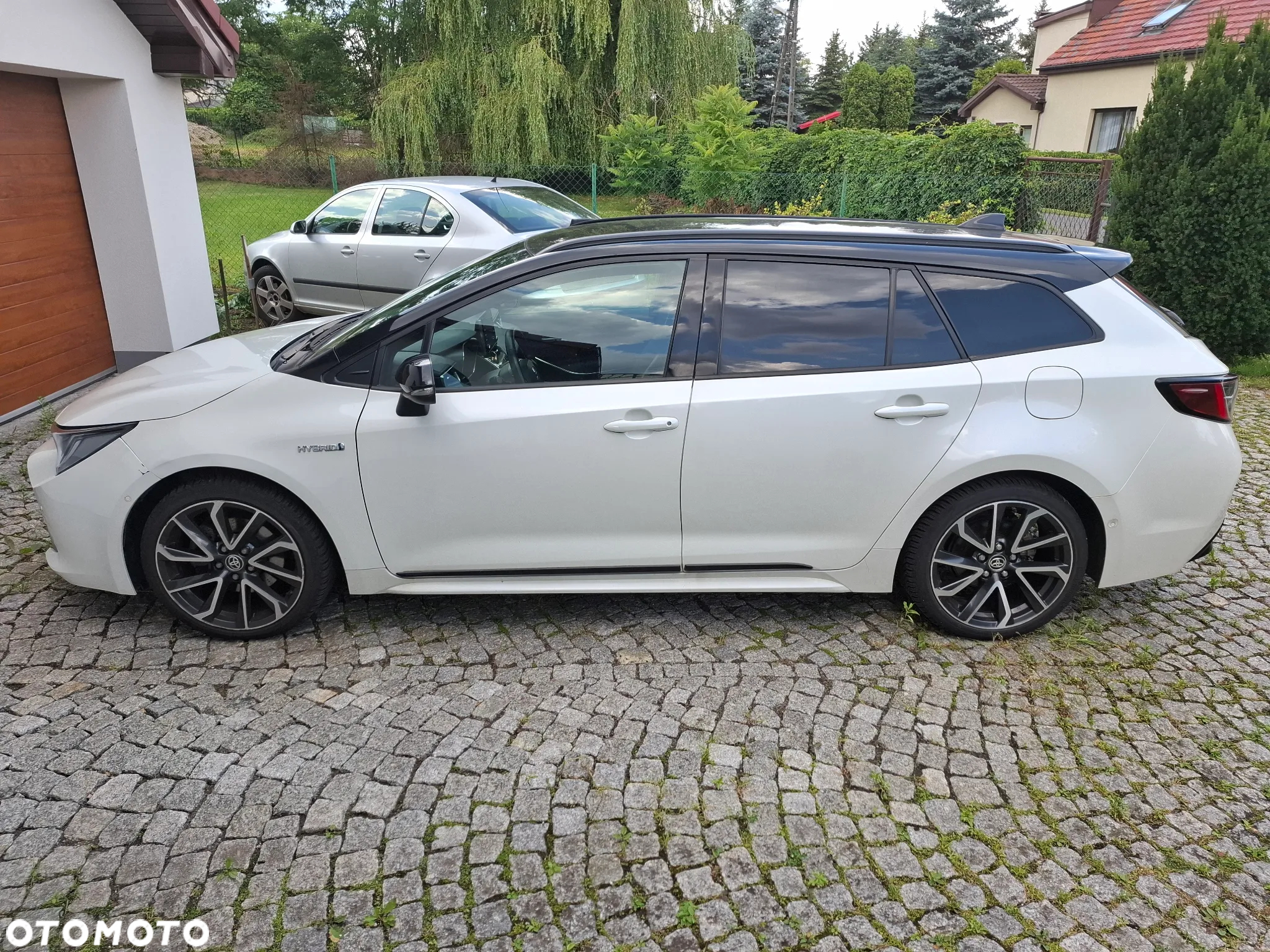 Toyota Corolla - 4