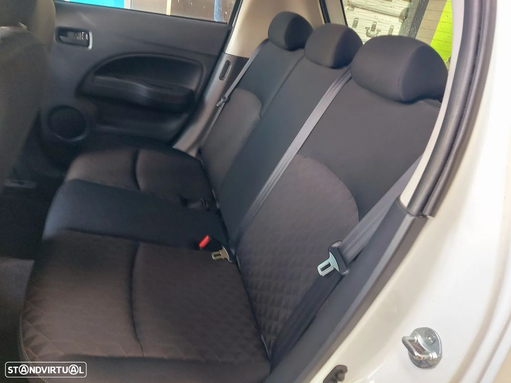 Mitsubishi Space Star 1.2 Connect Edition - 11