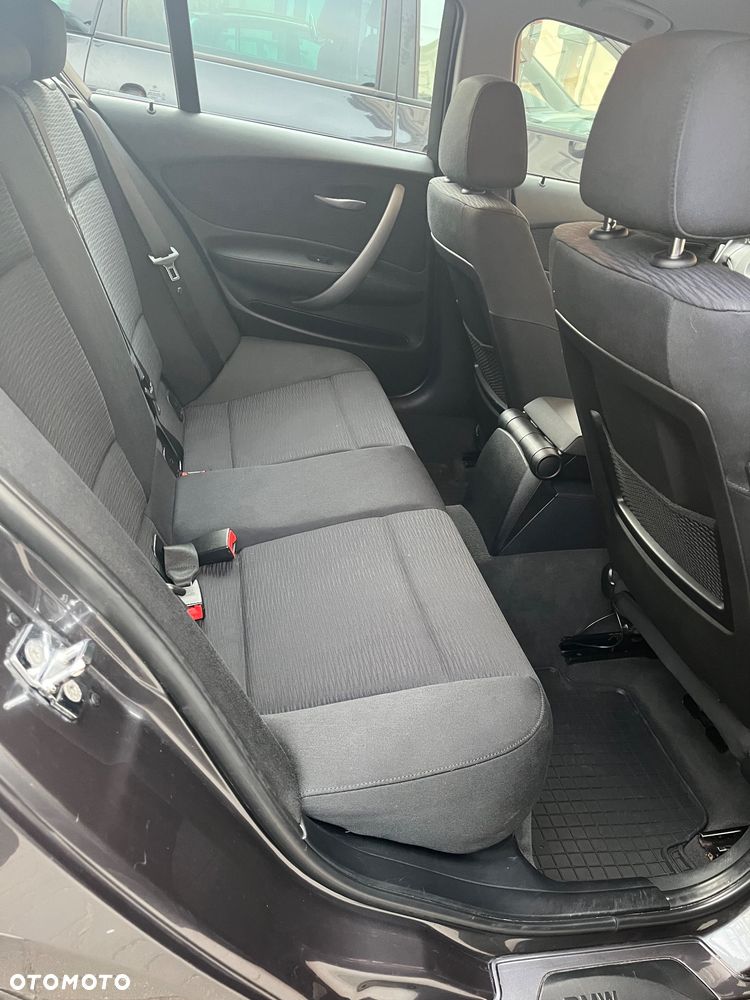 BMW Seria 1 - 16