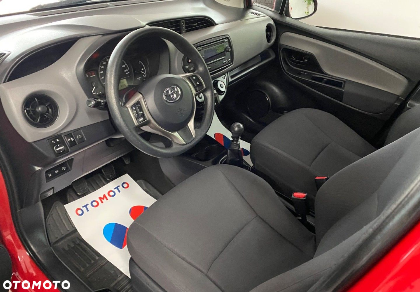 Toyota Yaris - 5