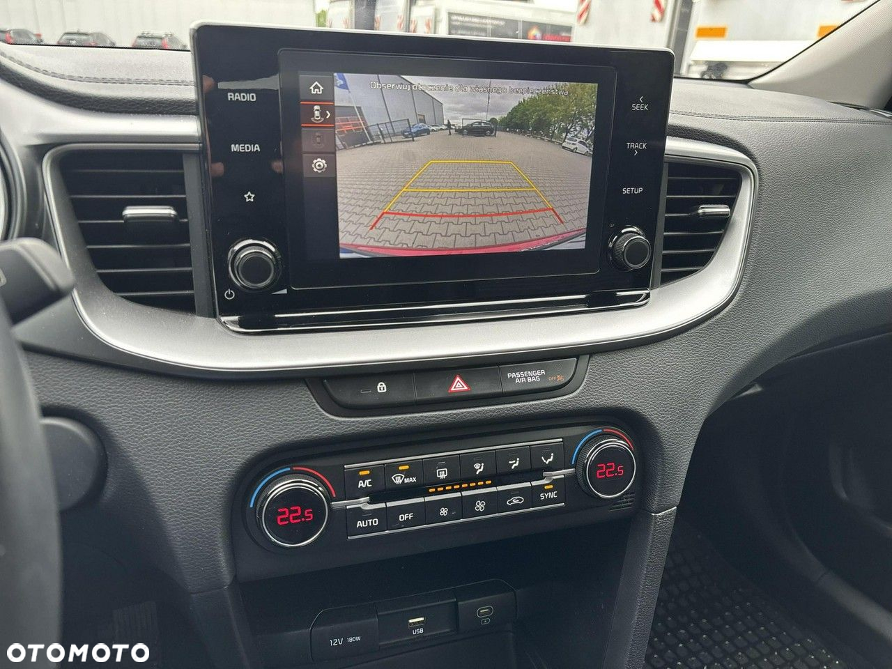Kia XCeed 1.5 T-GDI M - 22