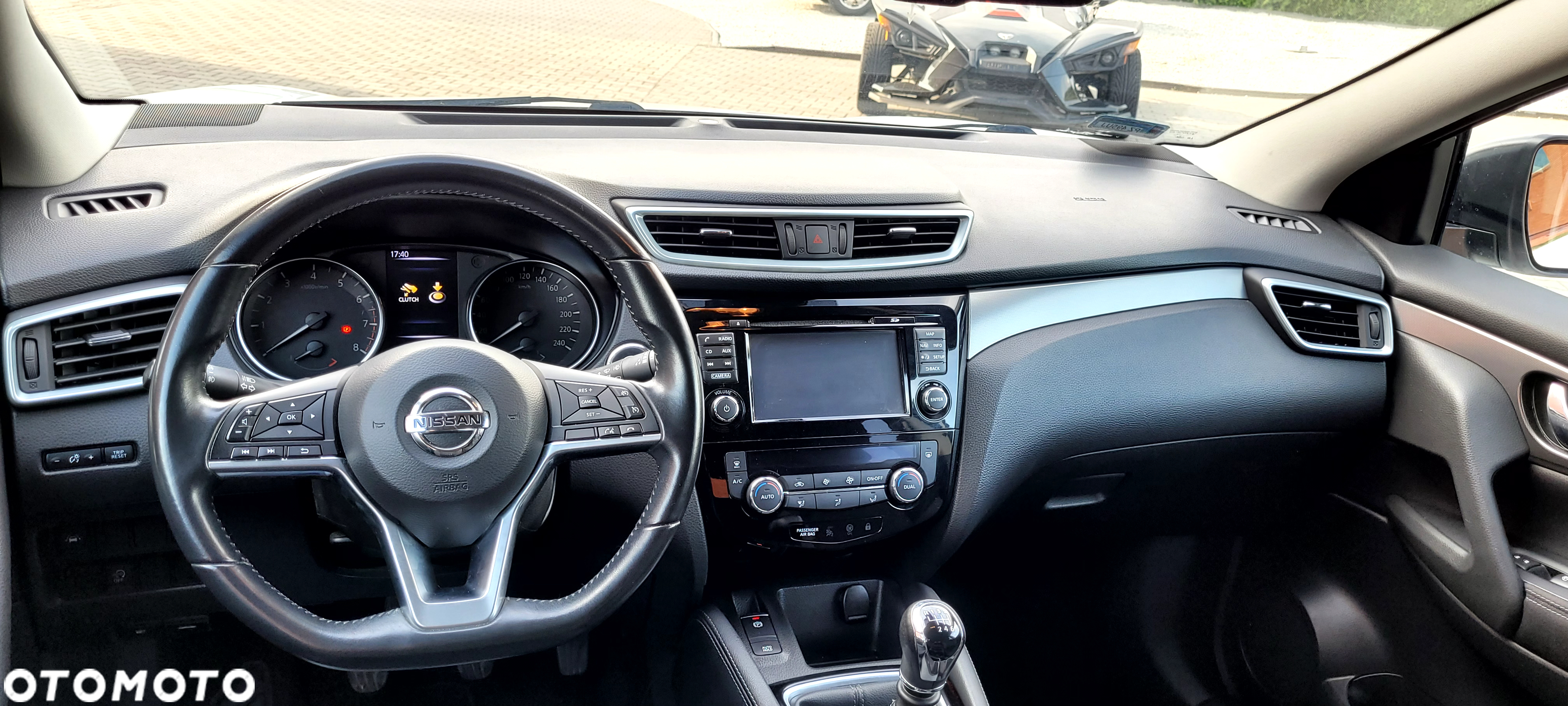 Nissan Qashqai 1.2 DIG-T N-Connecta - 8