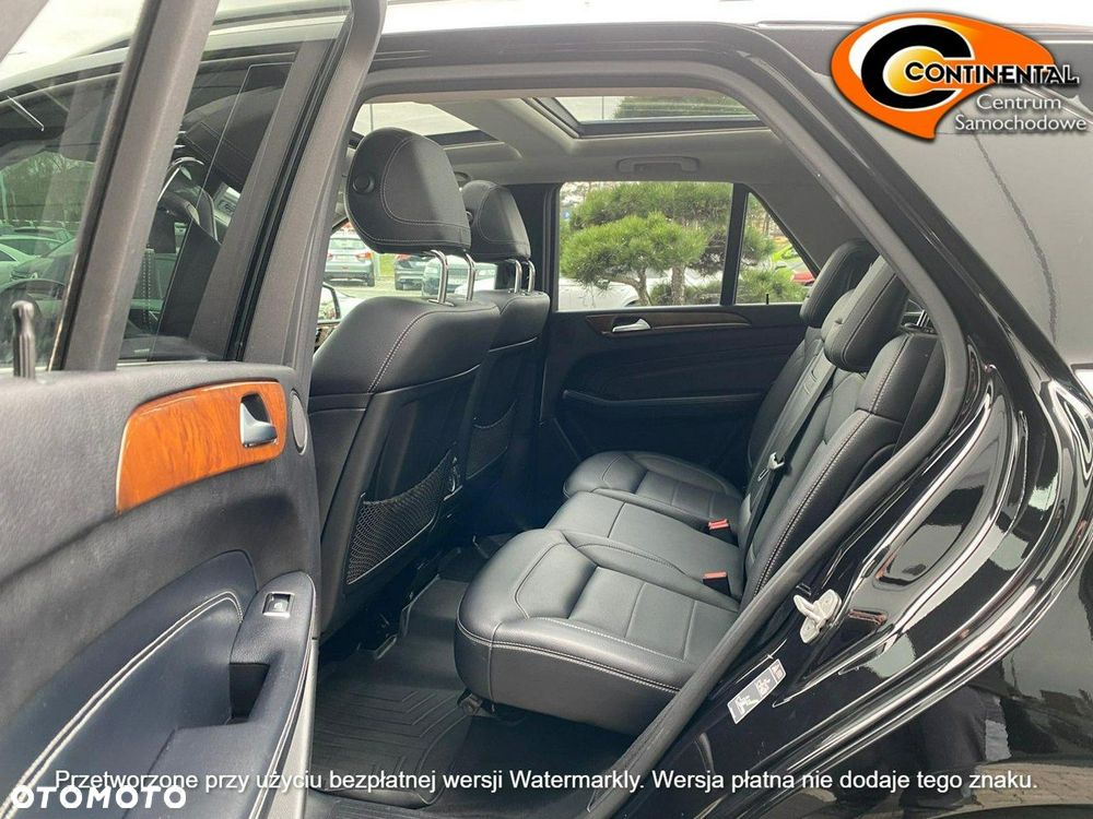 Mercedes-Benz ML - 15