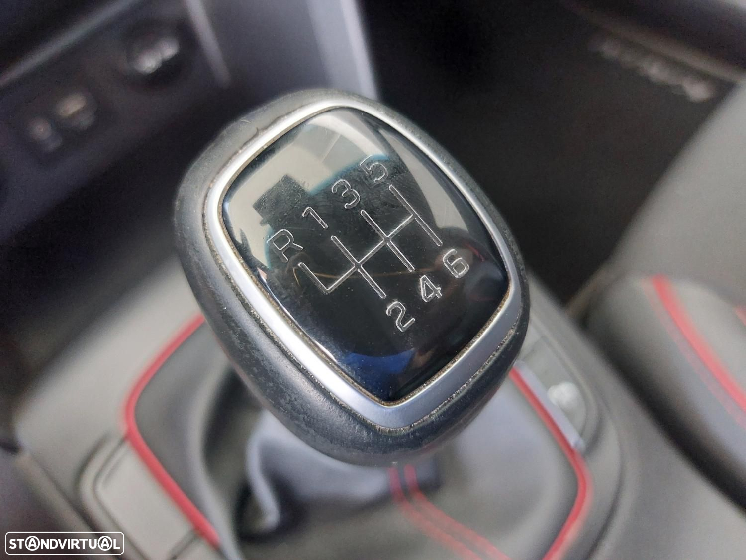 Hyundai Kauai 1.6 CRDi Premium - 35