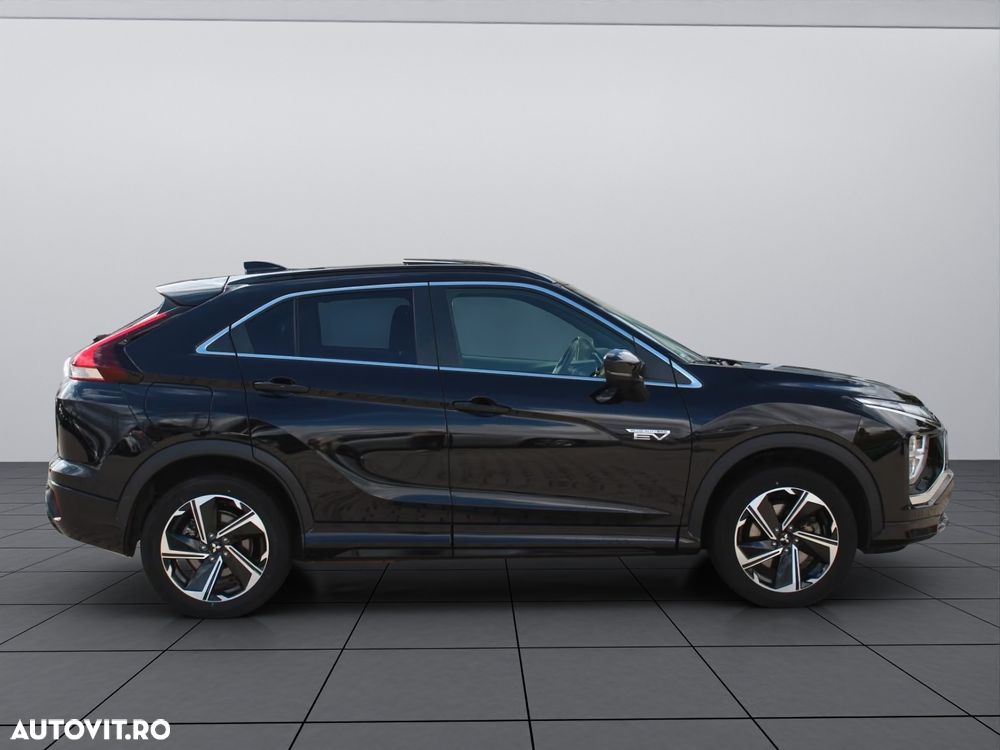 Mitsubishi Eclipse-Cross - 4