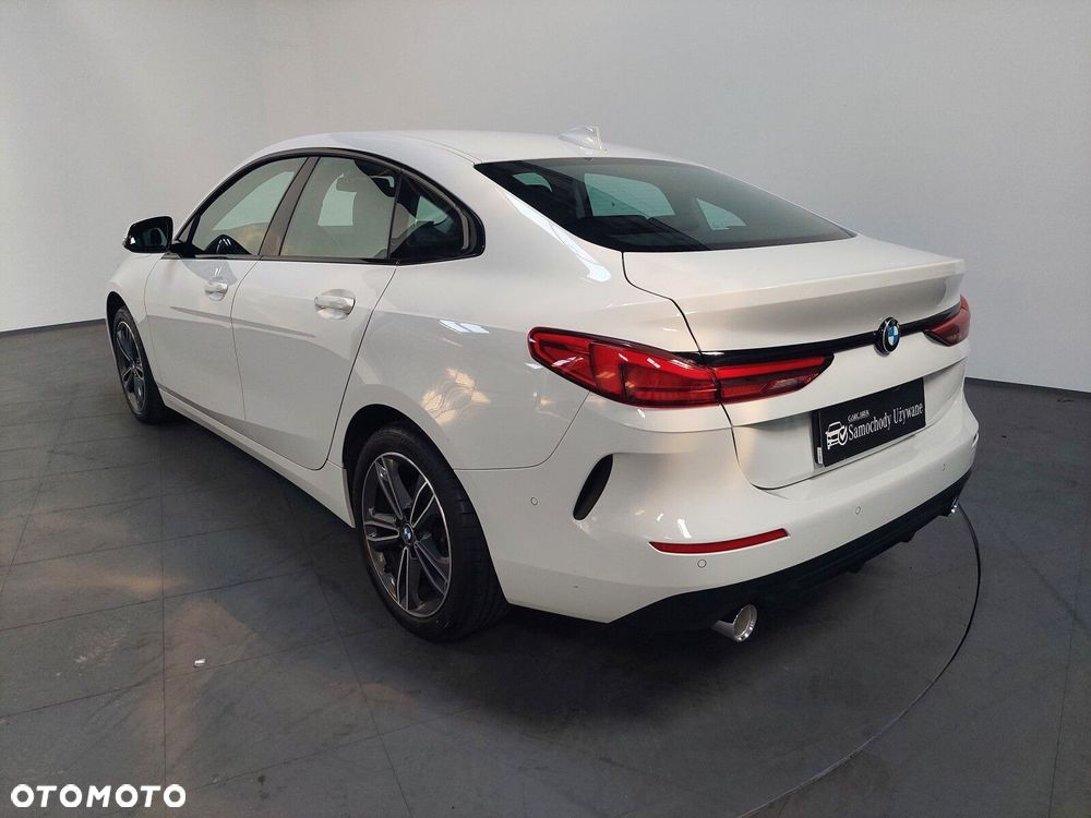 BMW Seria 2 218d Sport Line - 3