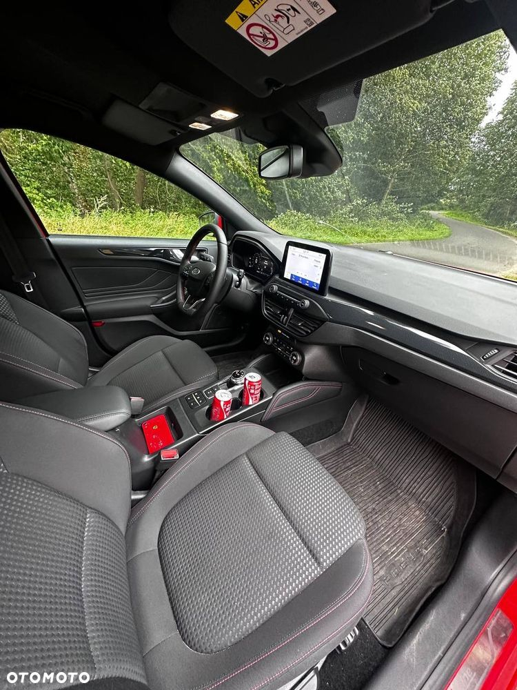 Ford Focus 1.5 EcoBoost Start-Stopp-System ST-LINE - 19