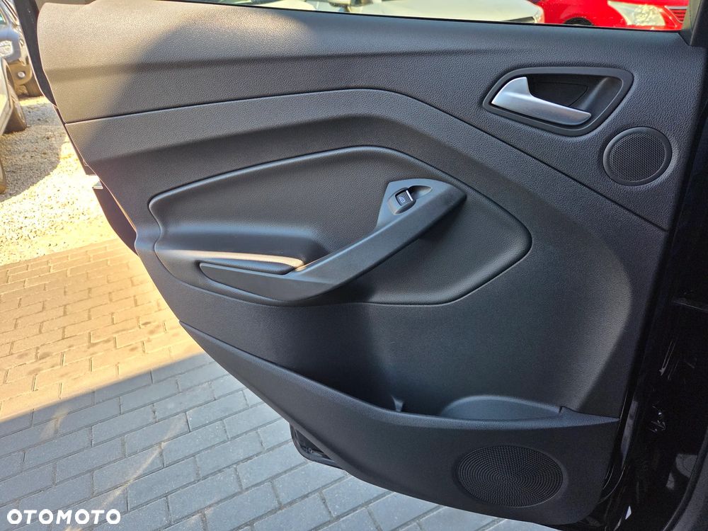 Ford Kuga 1.5 EcoBoost 4x4 Business Edition - 25