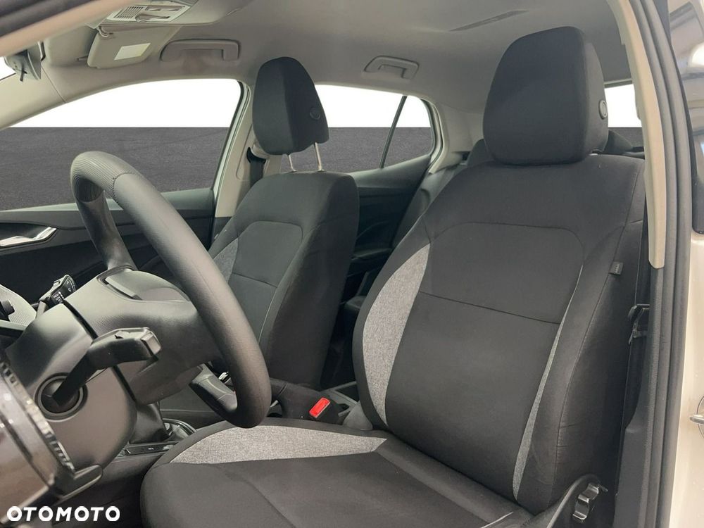 Skoda Fabia 1.0 Active - 10