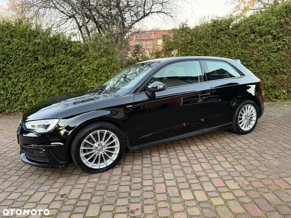 Audi A3 3-drzwiowe 1.6 TDI ultra Attraction - 12