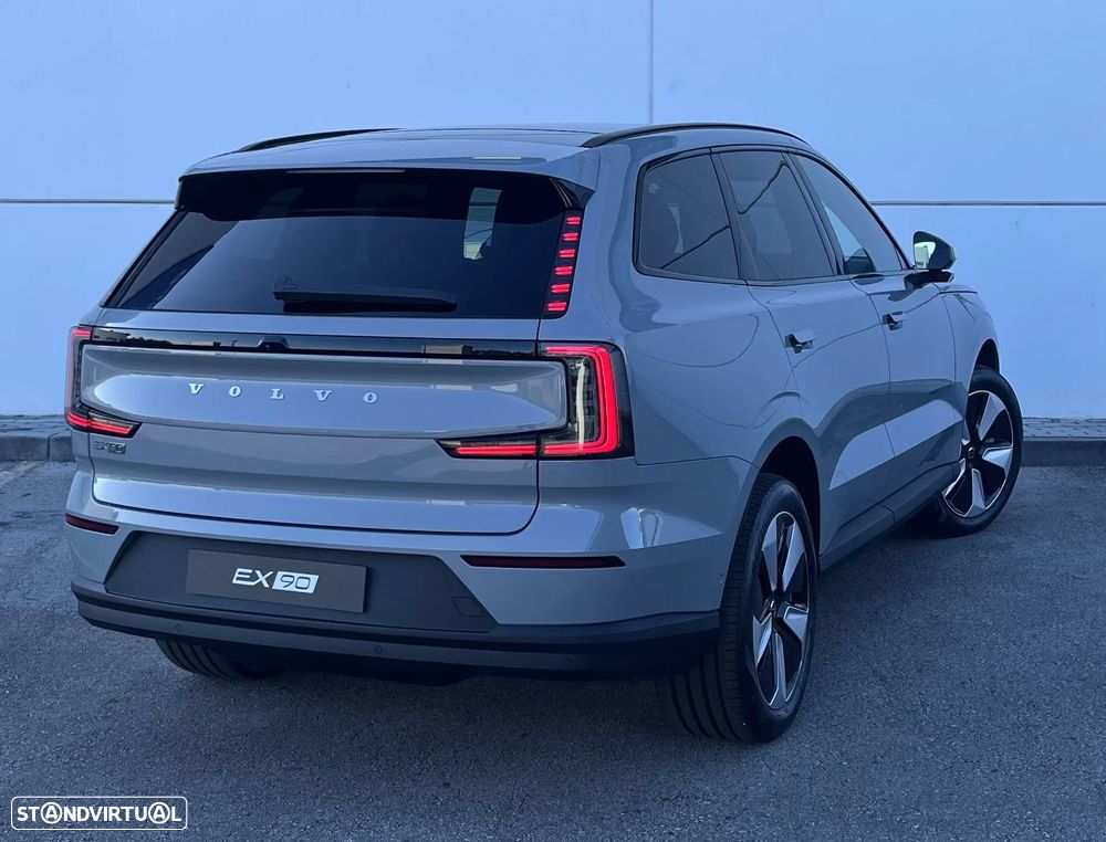 Volvo EX90 104 kWh Single Motor Core - 2