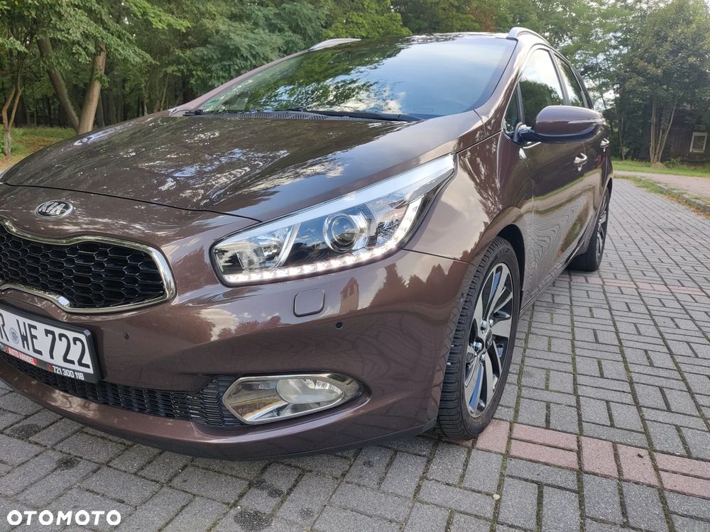 Kia Ceed 1.6 GDI DCT Platinum Edition - 9