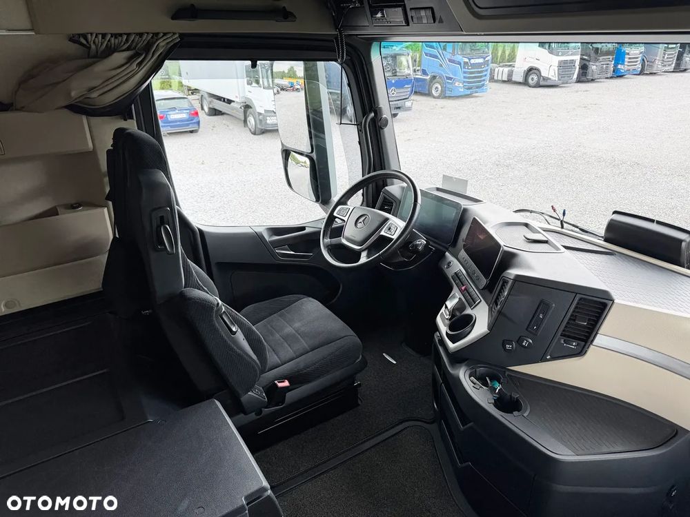 Mercedes-Benz ACTROS 1851/GIGA SPACE/ACC/KLIMA POSTOJOWA/SALONKA/FULL LED/NAVIGACJA/DWA ŁÓŻKA/Z NIEMIEC - 25