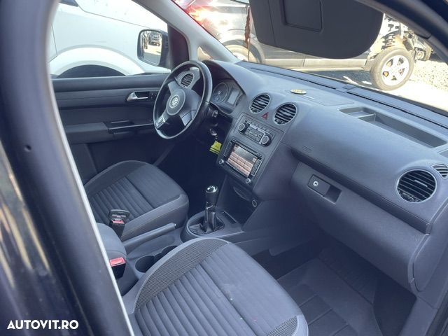 Volkswagen Caddy - 11