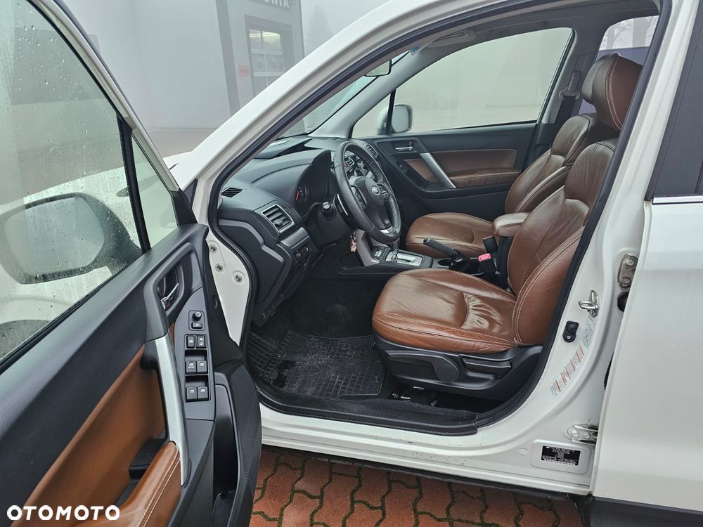 Subaru Forester 2.0i Exclusive Lineartronic - 7