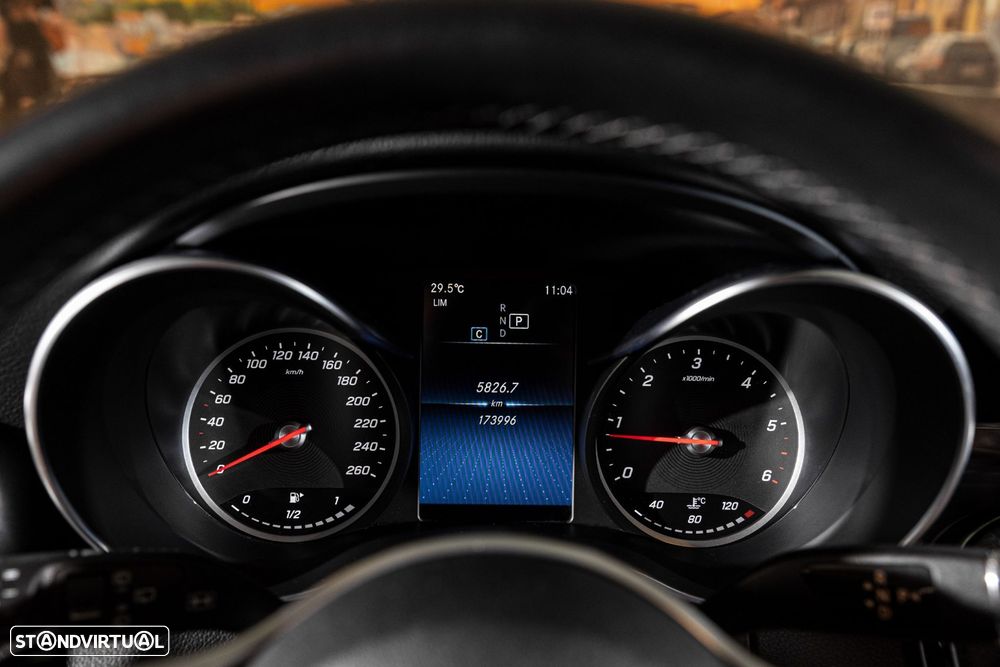 Mercedes-Benz C 180 - 14