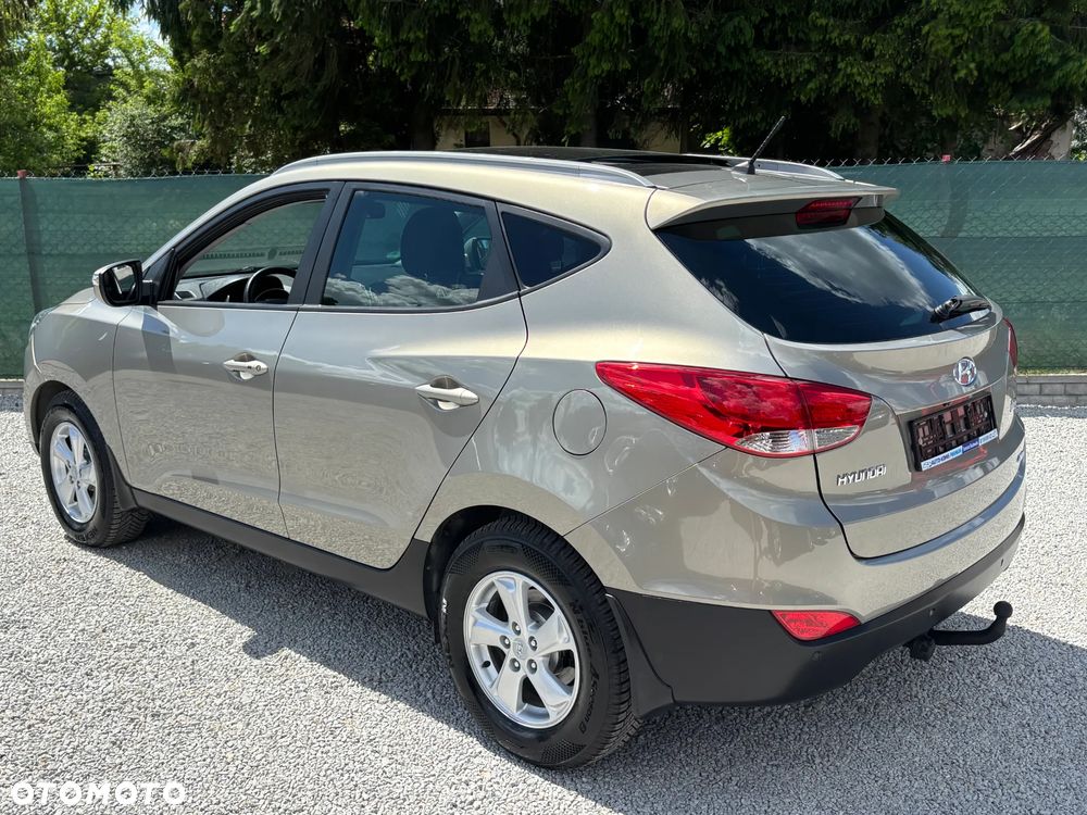 Hyundai ix35 2.0 4WD Automatik Premium - 4