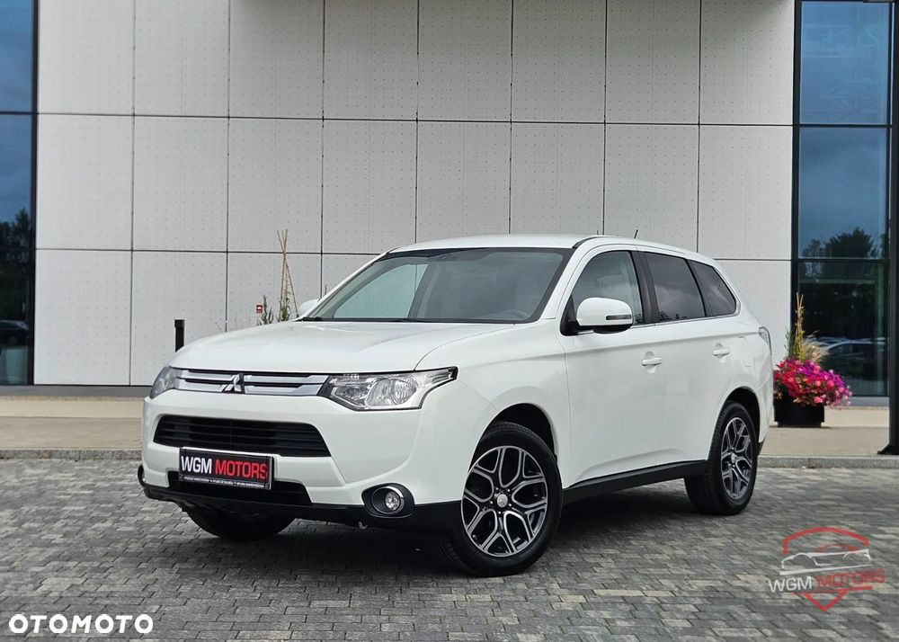 Mitsubishi Outlander 2.0 2WD Invite - 4
