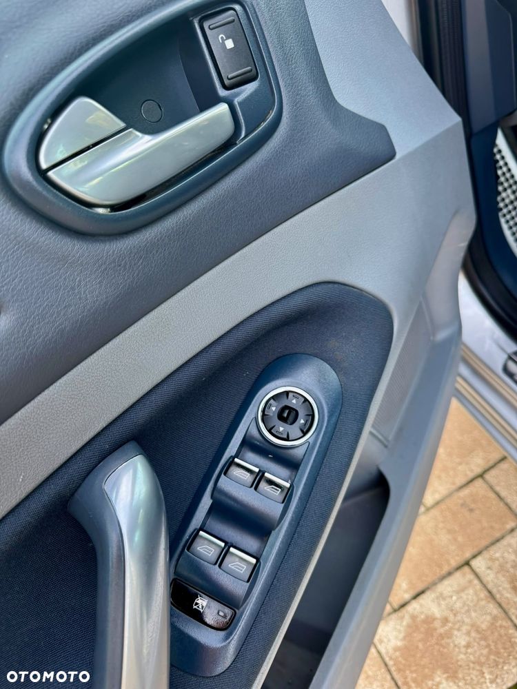 Ford Mondeo 2.0 TDCi Champions Edition - 17