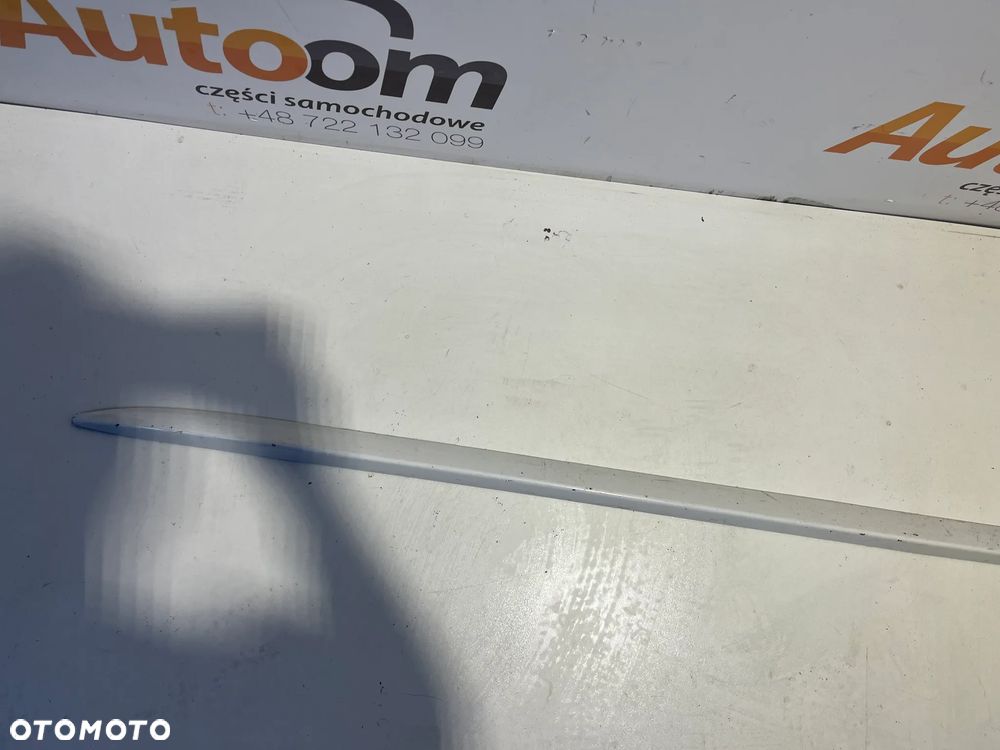 AUDI A4 B8  LISTWA PROGOWA LEWA S LINE 8K0854931A - 2