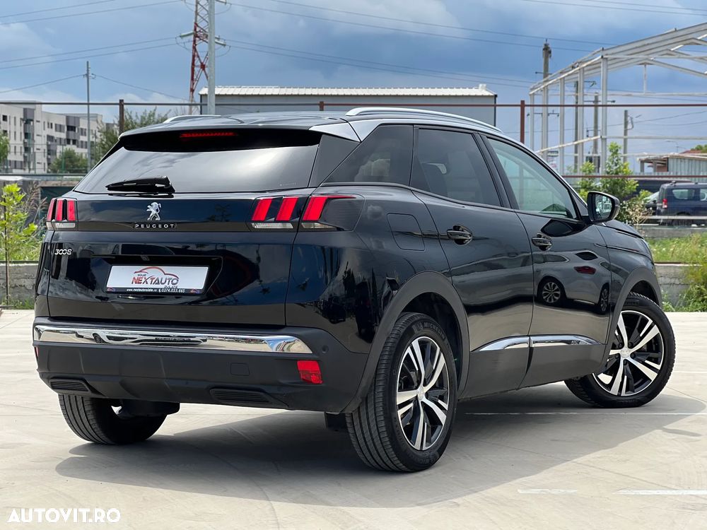 Peugeot 3008 PureTech 130 Stop & Start GPF EAT8 Allure - 4