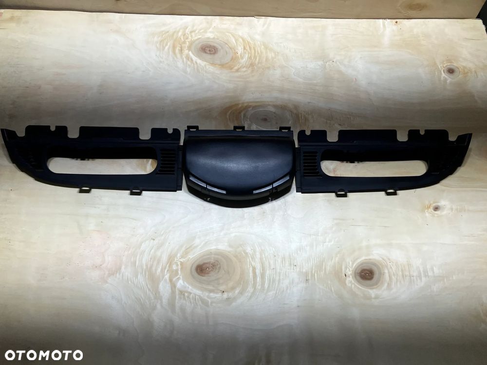 OSŁONY TYLNE BMW E36 CABRIO CZARNE OPARCIA KANAPY ZAGŁOWKÓW 8163324 8163325 8163326 OSŁONA MASKOWNICA ZAŚLEPKA PASA BEZPIECZEŃSTWA - 2