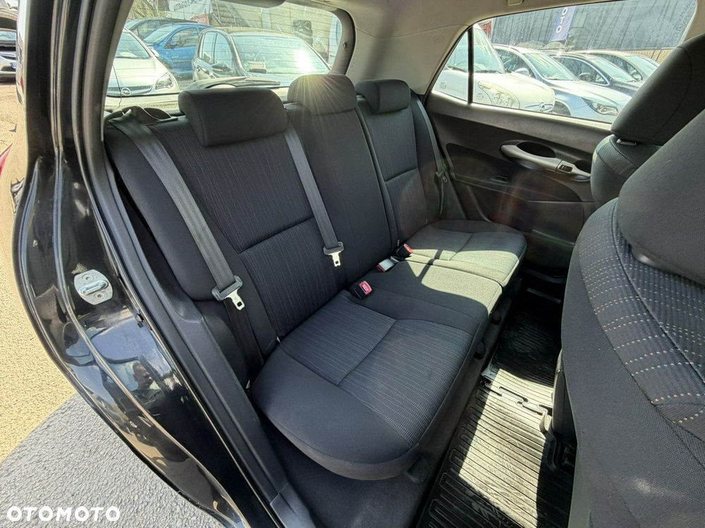 Toyota Auris - 23