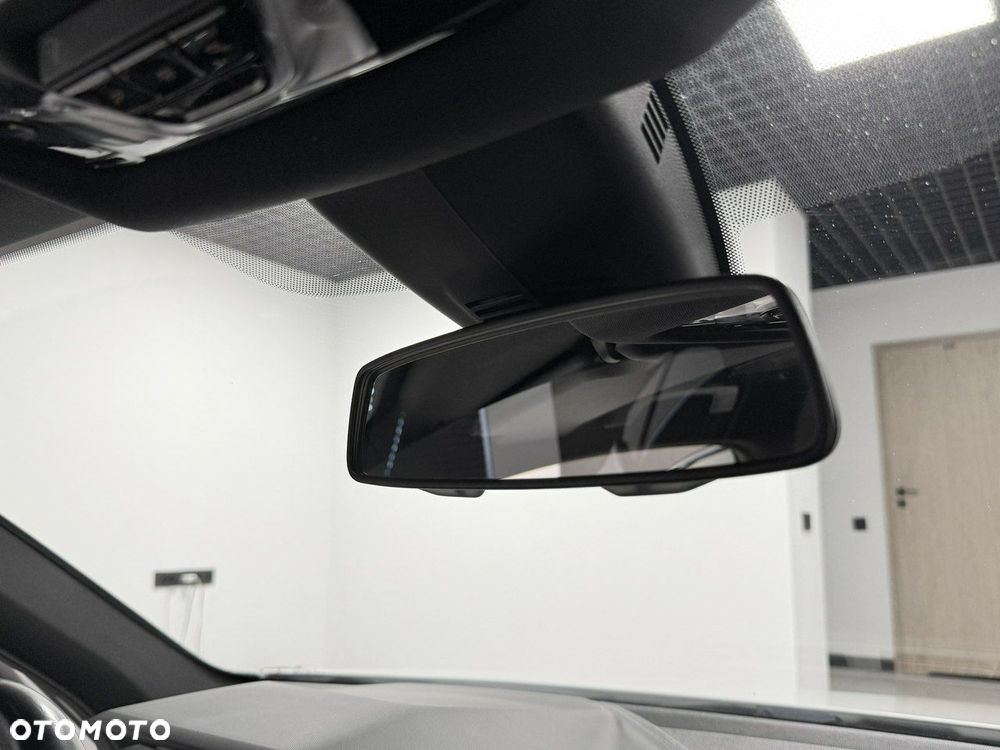 BMW Seria 1 118i M Sport - 26