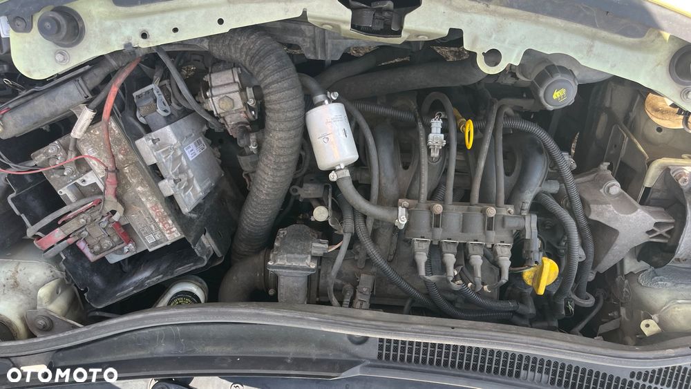 Toyota Yaris - 29