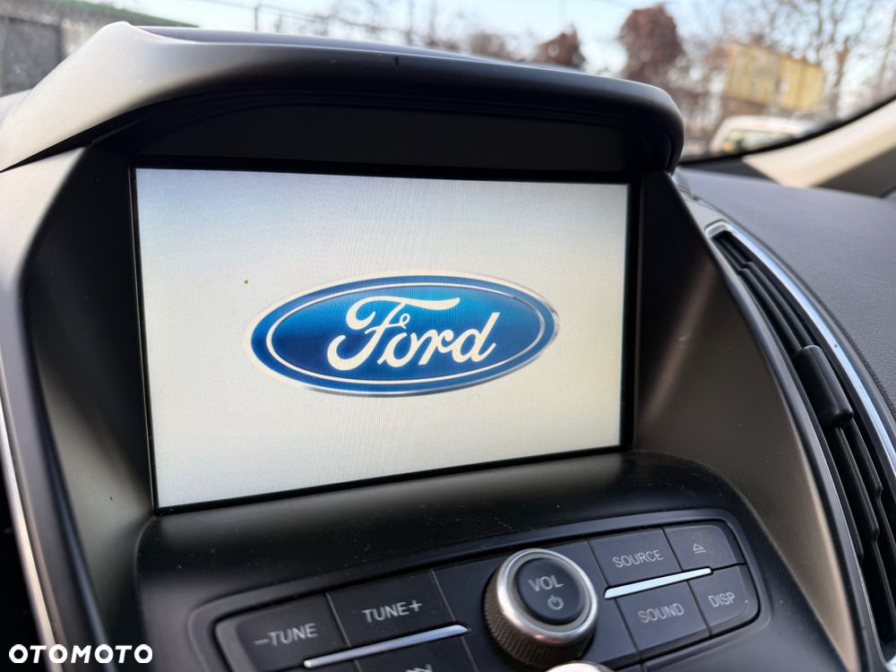 Ford Grand C-MAX - 14