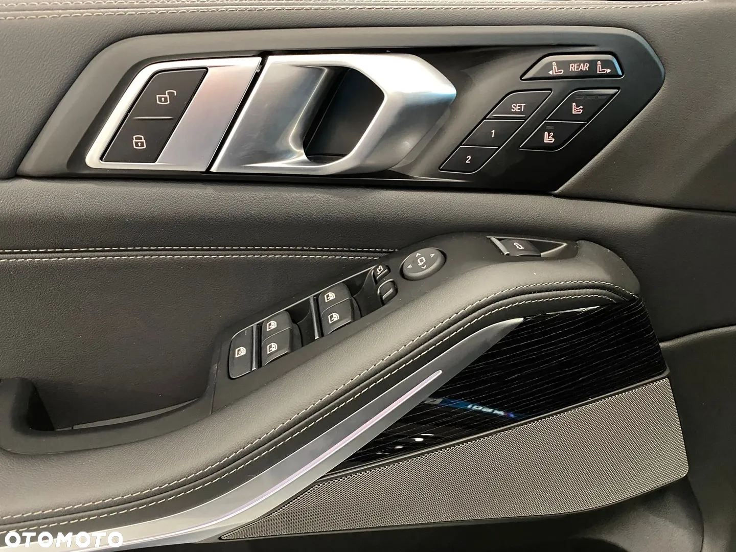 BMW X7 - 21