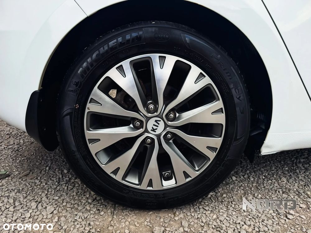 Kia Ceed 1.0 T-GDI 100 ISG Edition 7 - 11