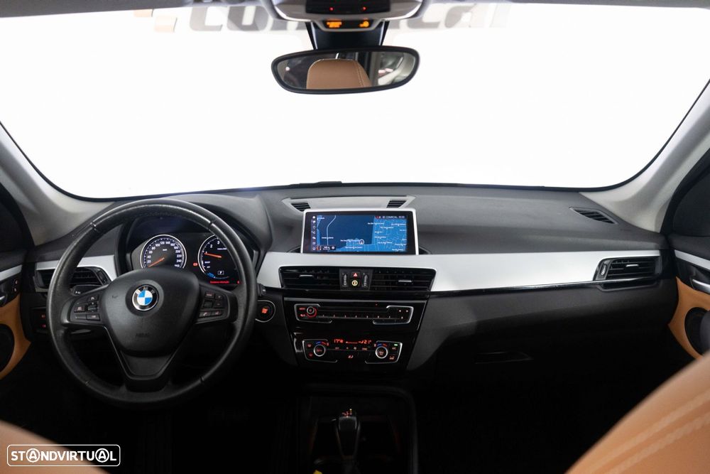 BMW X1 25 e xDrive Corporate Edition - 22