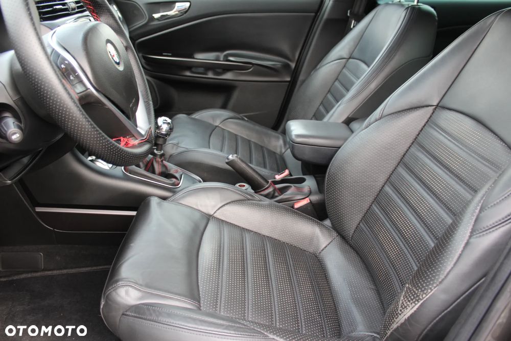 Alfa Romeo Giulietta 1.6 JTDM 16V Impression - 13