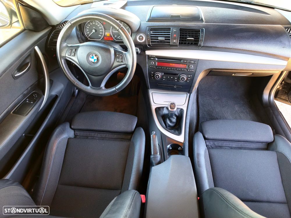 BMW 118 d Sport Line - 11