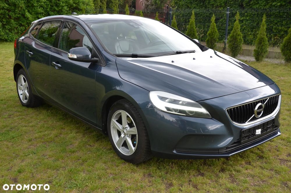 Volvo V40 D2 Kinetic - 9