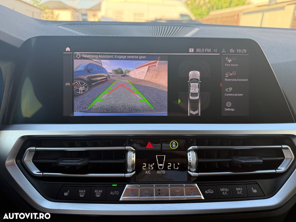 BMW Seria 3 320d Aut. - 23